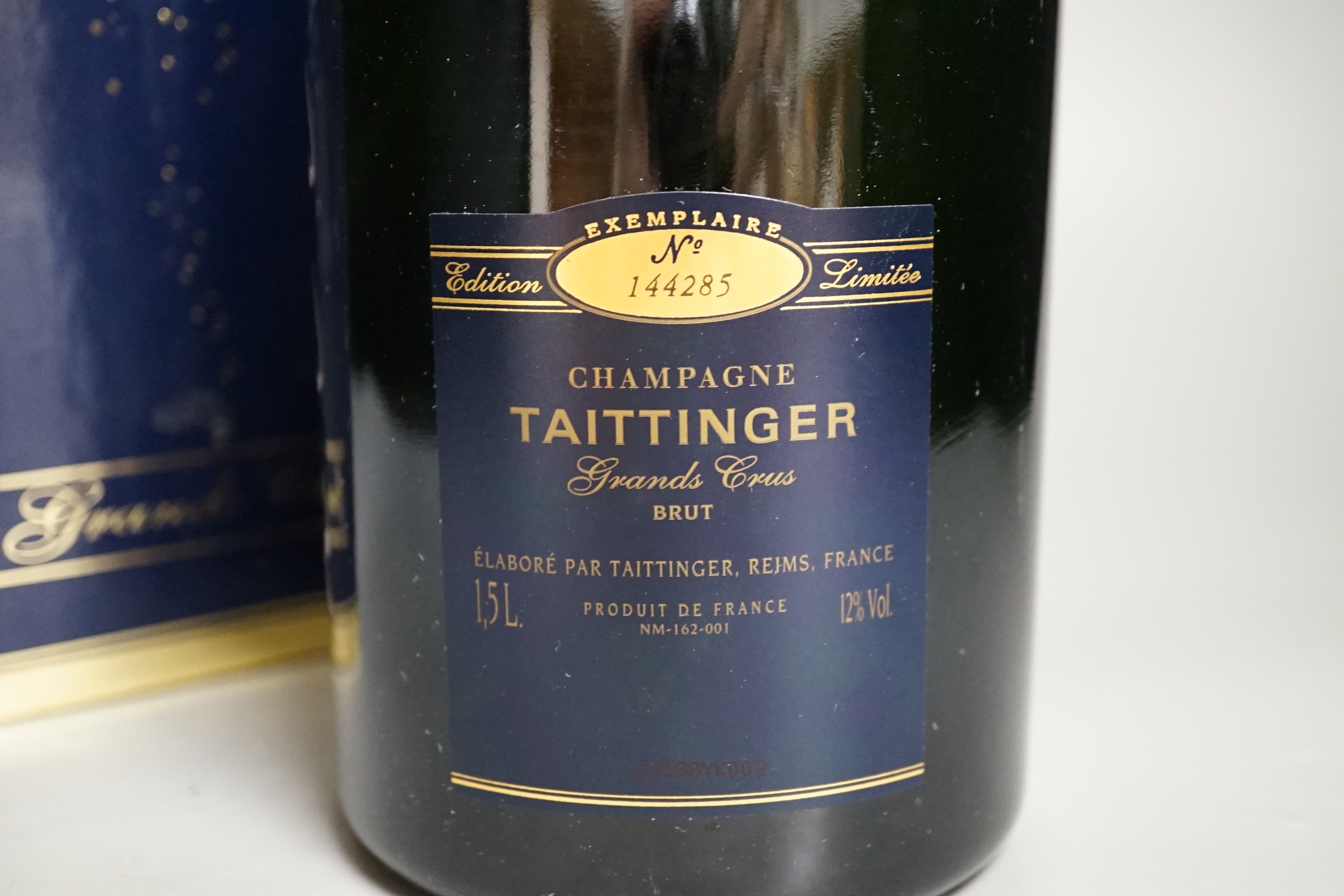 Tattinger 2000, one bottle, boxed